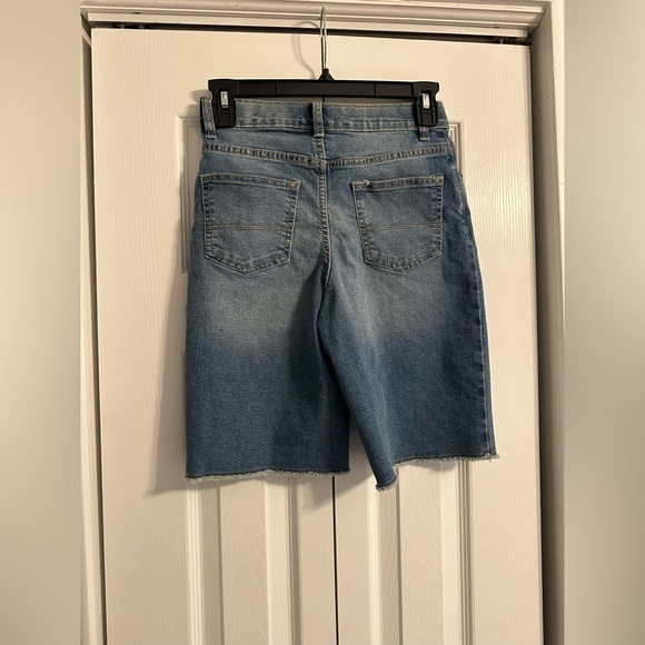 Boys shorts bundle - Picture 3 of 6